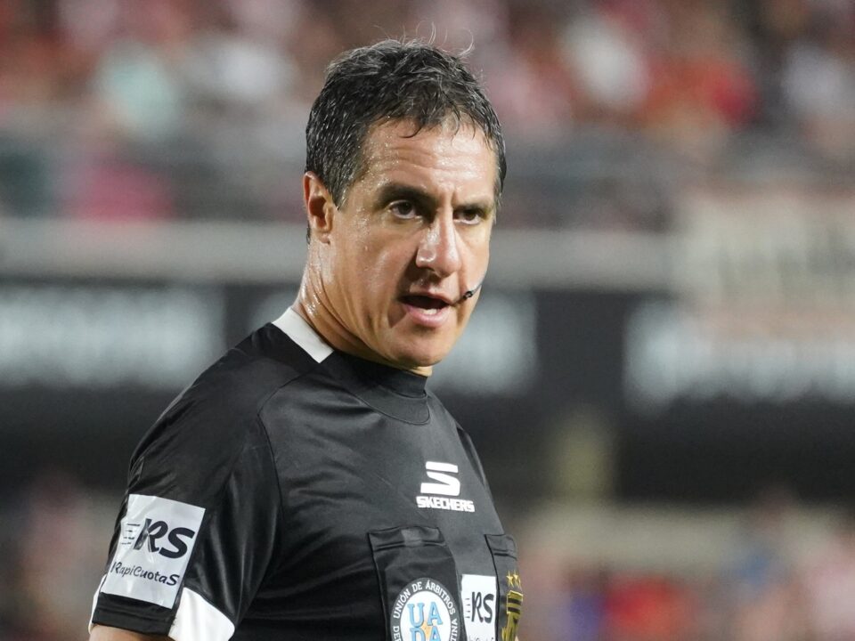 Echavarria, Pablo Gaston