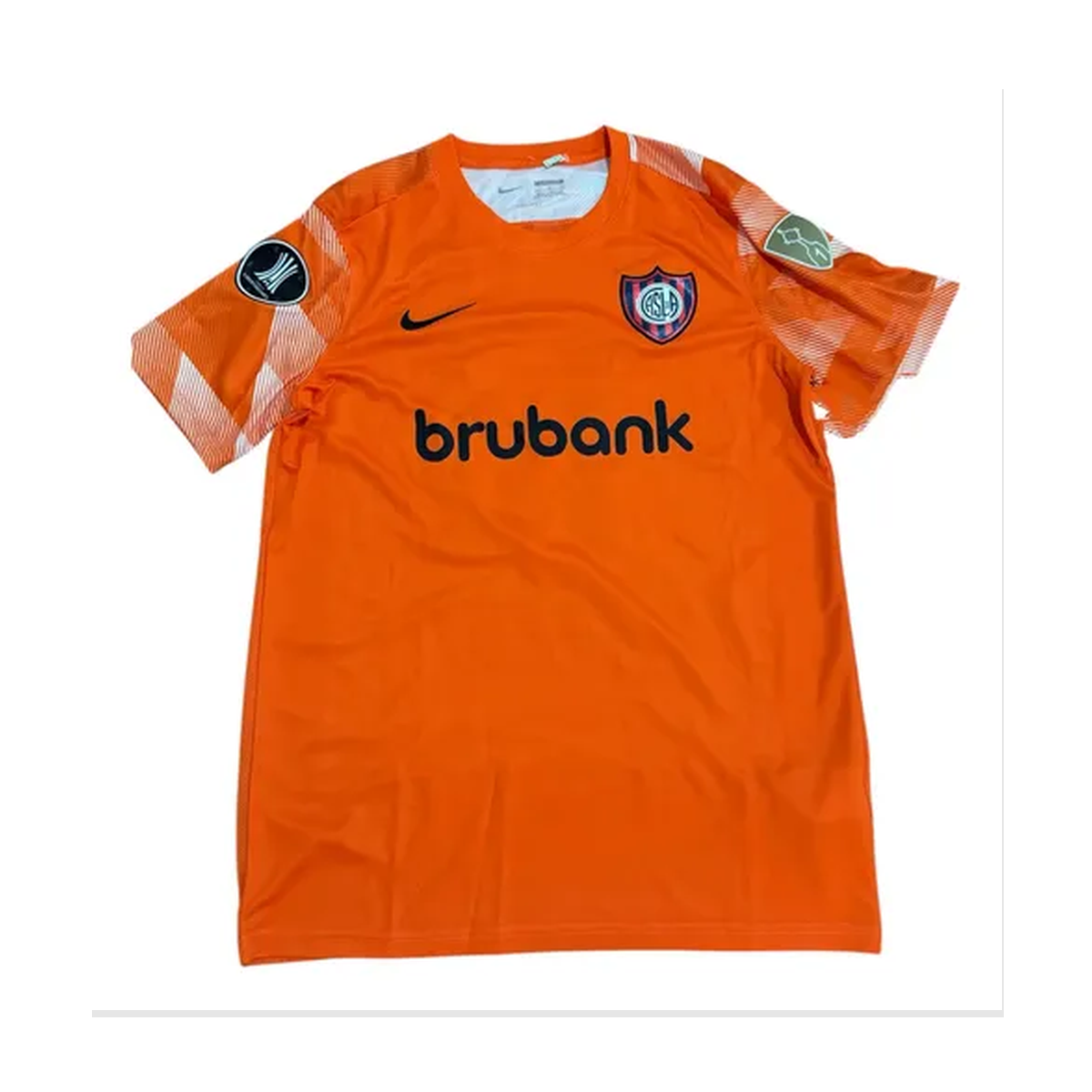 Nike Naranja 2024