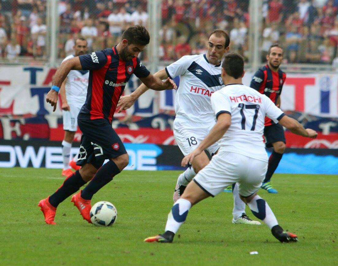 74' · Cambio (Salida) · Cauteruccio, Martin