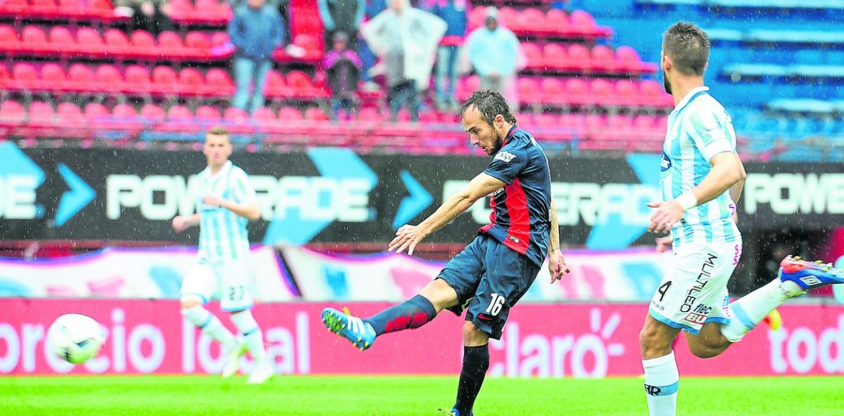 Gol — vs Atletico Rafaela