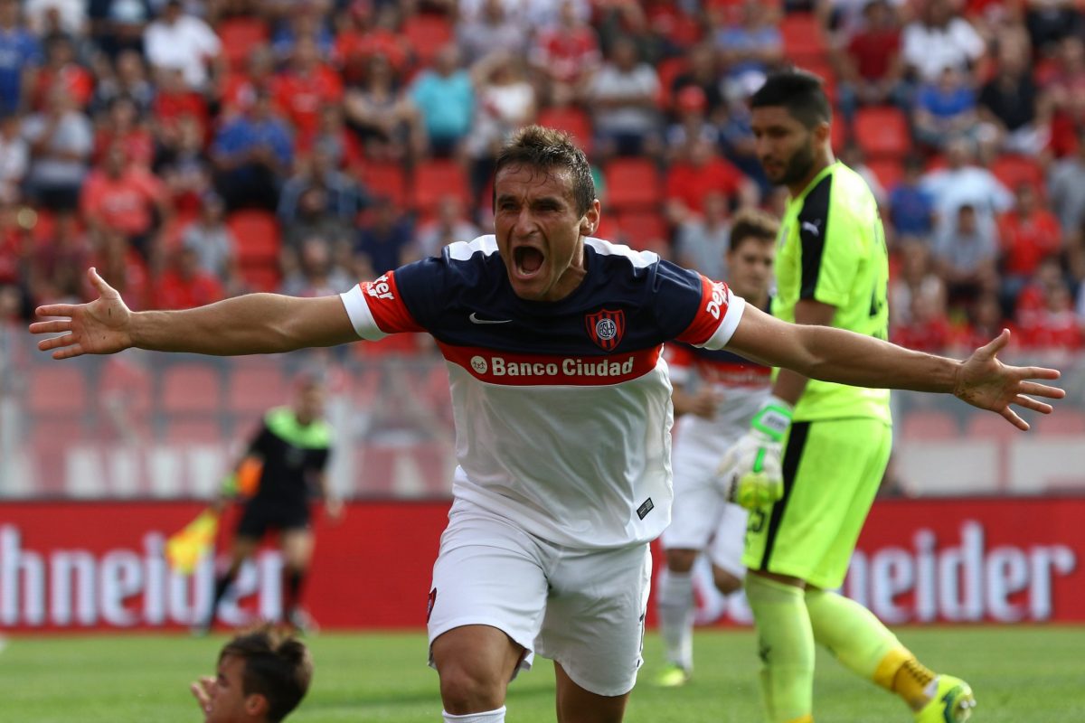 1' · Gol · Bergessio, Gonzalo Rubén