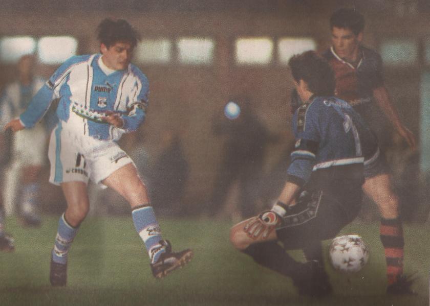 15' · Gol Rival · Lobo, Mario Humberto