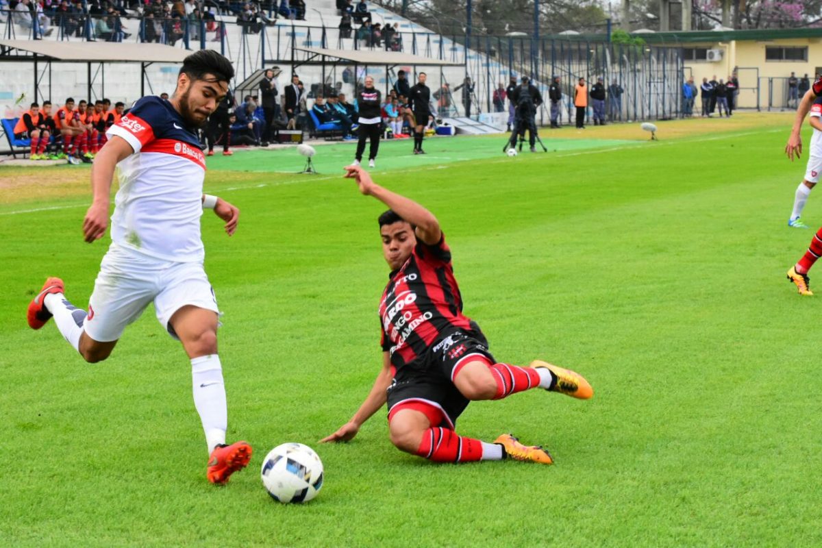 45' · Cambio (Salida) · Diaz, Paulo César
