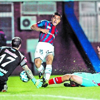 Gol — vs Arsenal