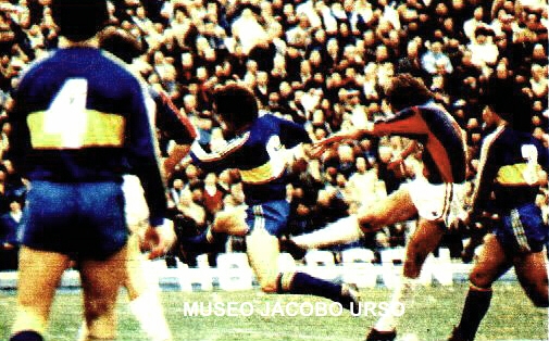 Gol — vs Boca Juniors