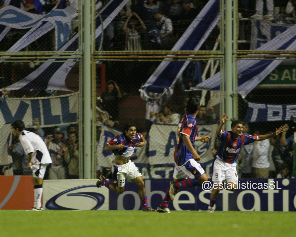 Gol — vs Velez