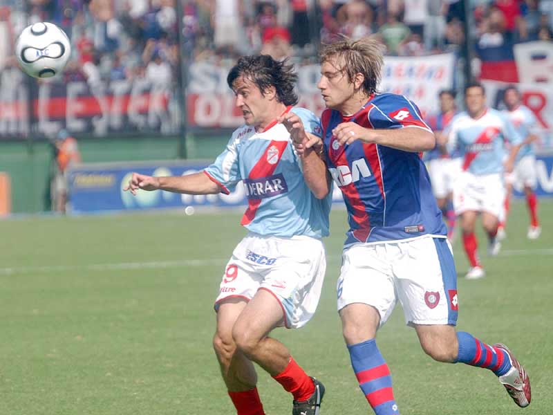 43' · Tarjeta Amarilla · Bottinelli, Jonathan Pablo