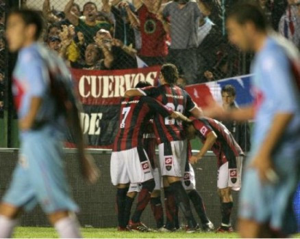 84' · Gol · Bergessio, Gonzalo Rubén