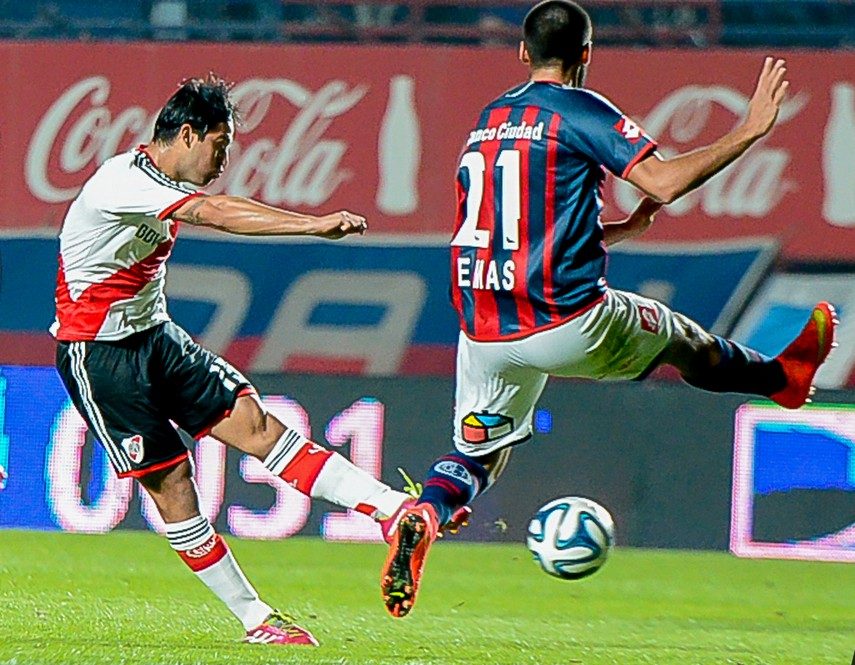 12' · Gol Rival · Pisculichi, Leonardo