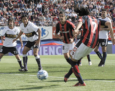 Gol — vs Gimnasia y Esgrima La Plata