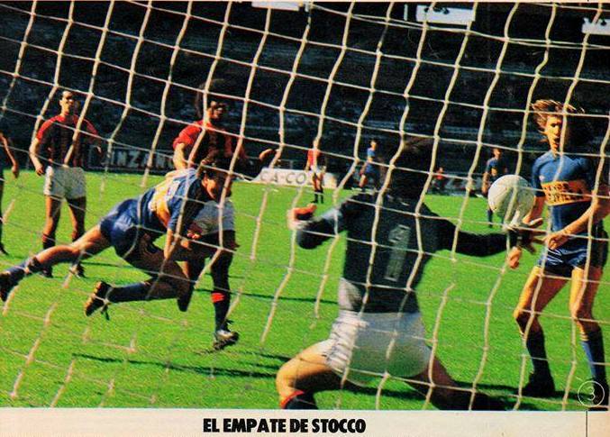 24' · Gol Rival · Stocco, Marcelo