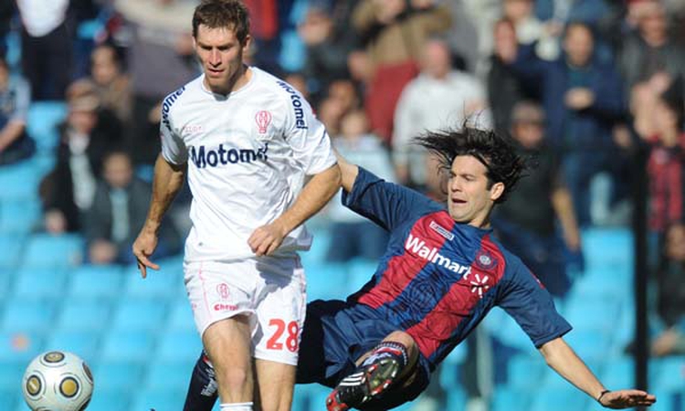 Cambio (Salida) — vs Huracán