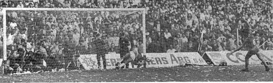 Penal atajado — vs Boca Juniors