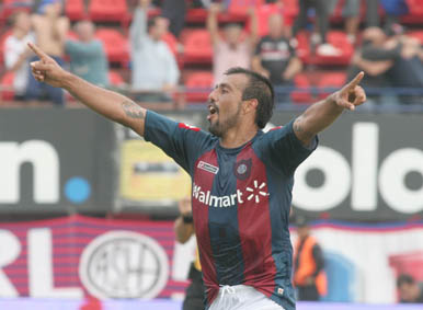 Gol — vs Huracán