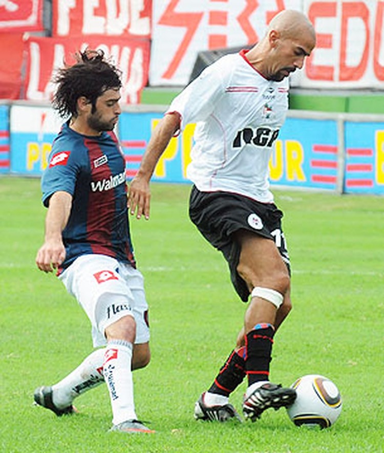 Cambio (Salida) — vs Estudiantes