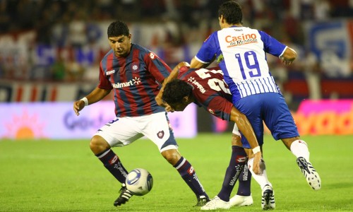 33' · Tarjeta Amarilla · Ortigoza, Nestor Ezequiel