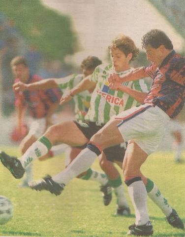 Gol — vs Banfield
