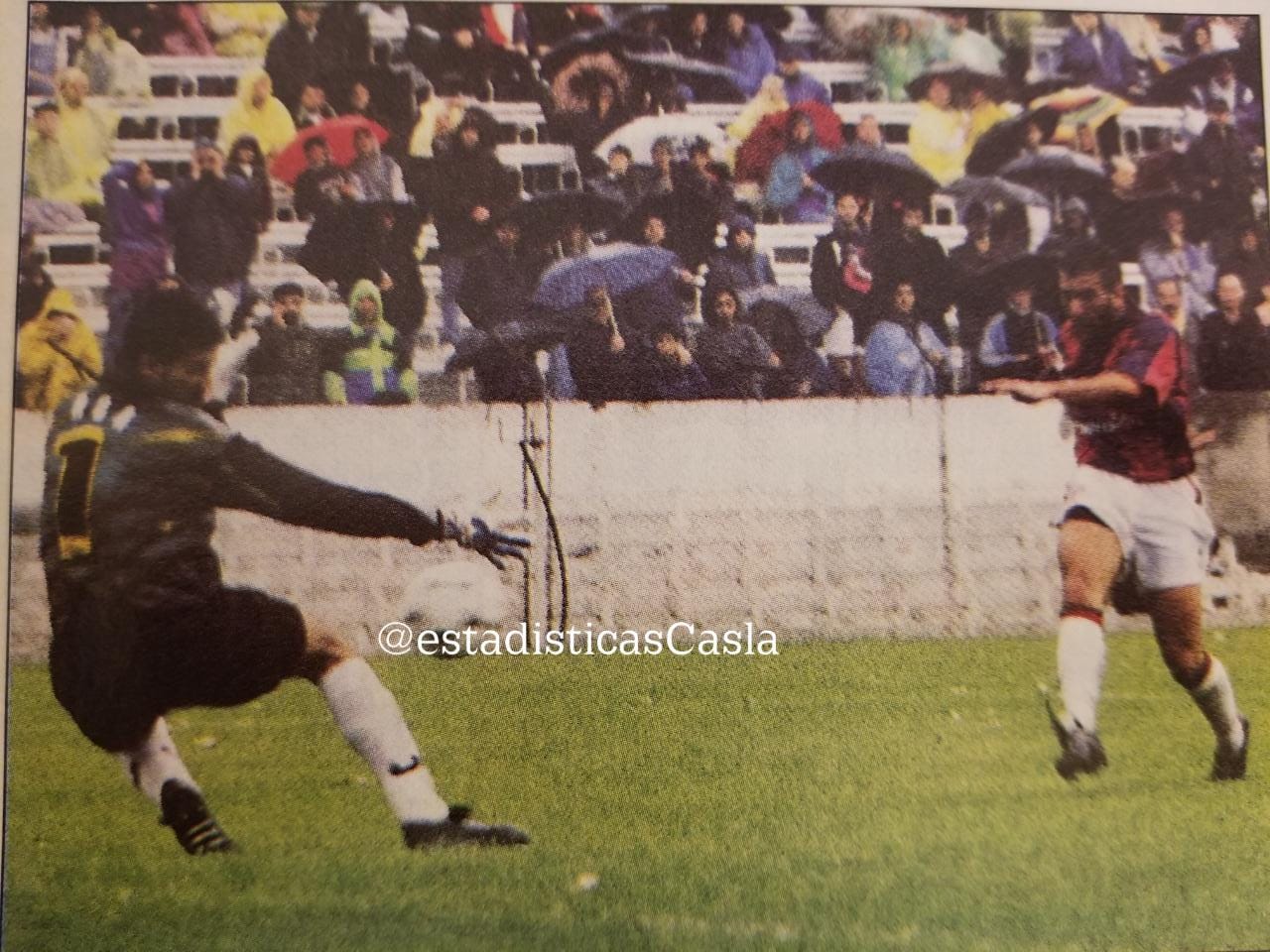 Gol — vs Lanus