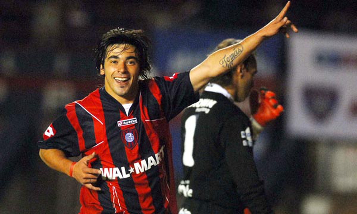 44' · Gol · Lavezzi, Ezequiel Iván