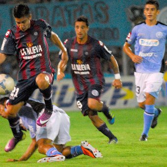 Cambio (Salida) — vs Belgrano