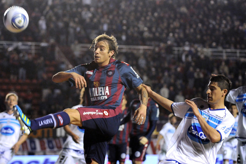 Tarjeta Amarilla — vs Atletico Rafaela