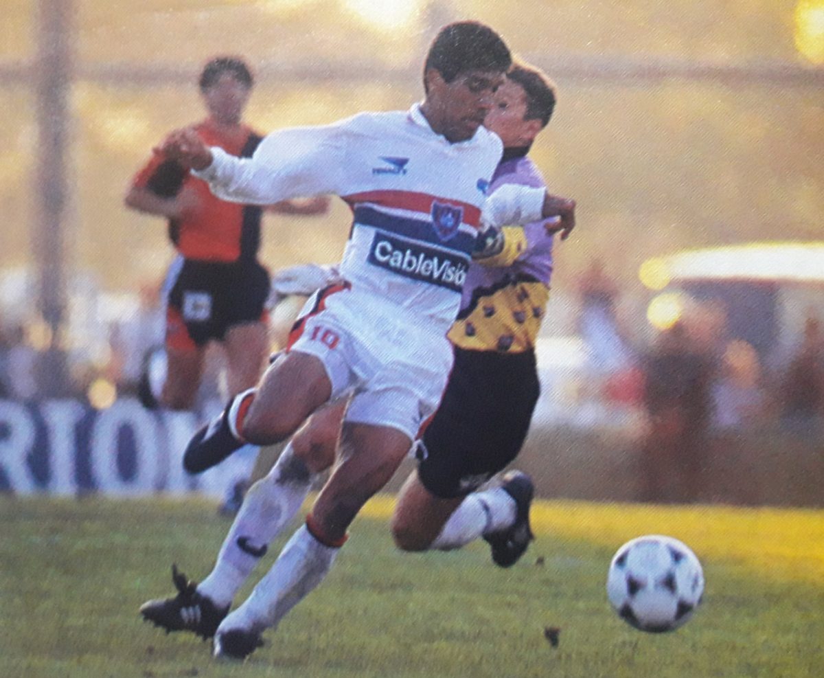 83' · Gol · Silas