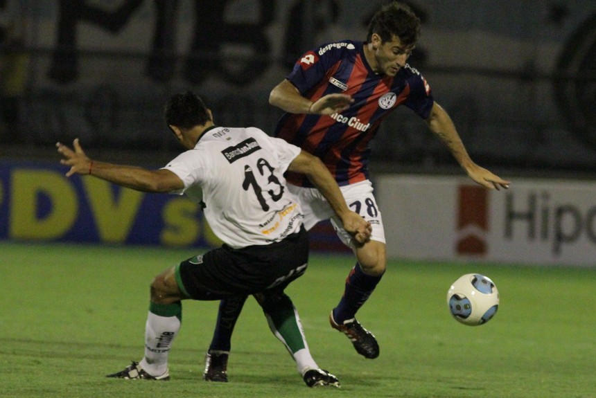76' · Cambio (Salida) · Piatti, Ignacio