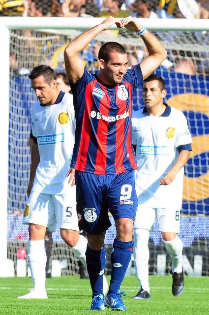 26' · Gol · Cauteruccio, Martin