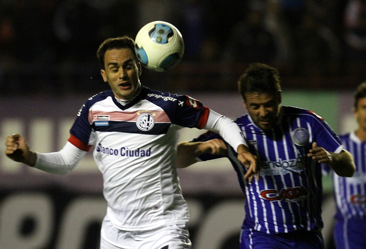 Tarjeta Amarilla — vs Godoy Cruz