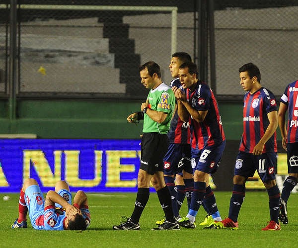 Tarjeta Roja — vs Arsenal