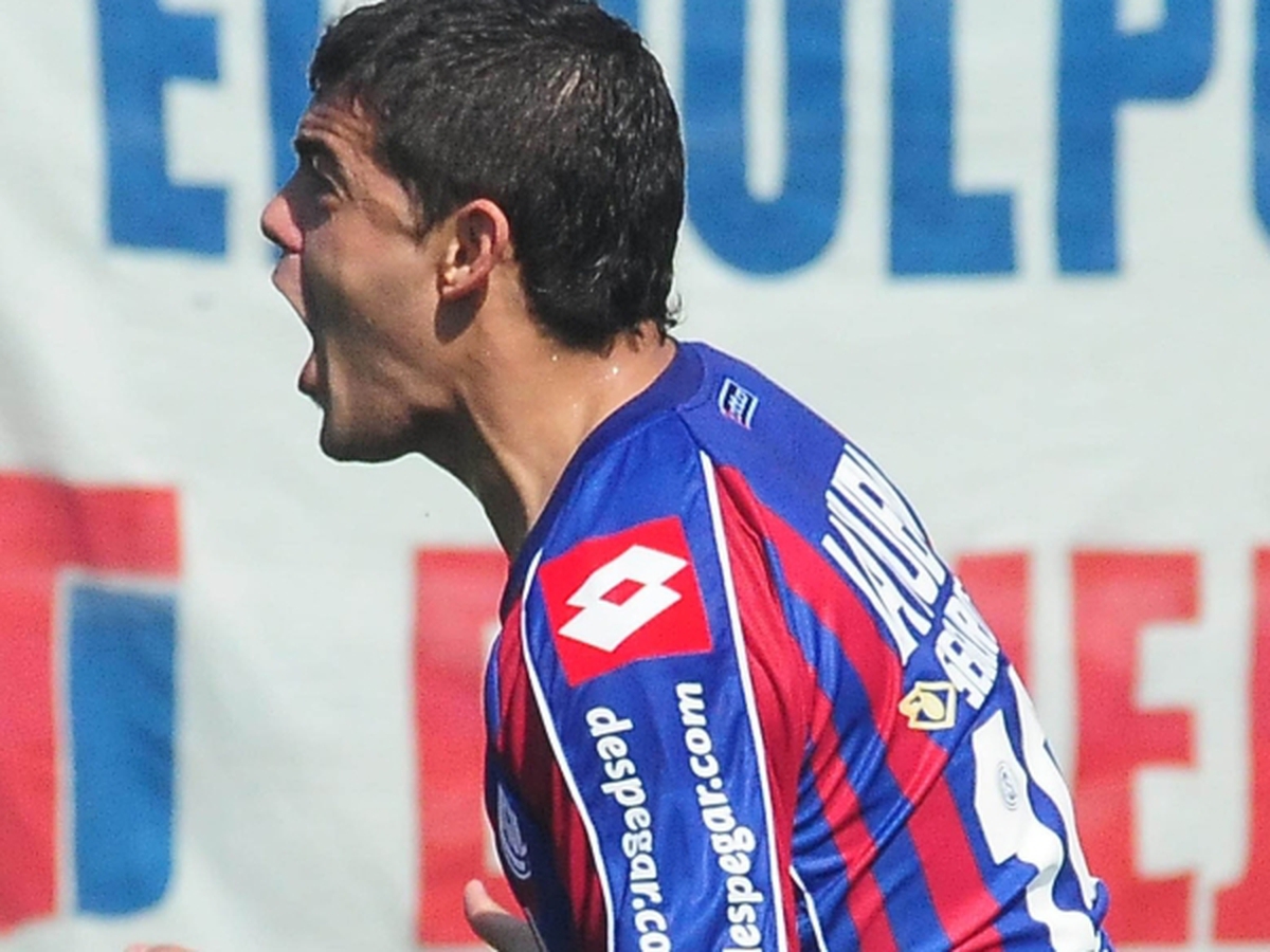 Gol — vs Tigre