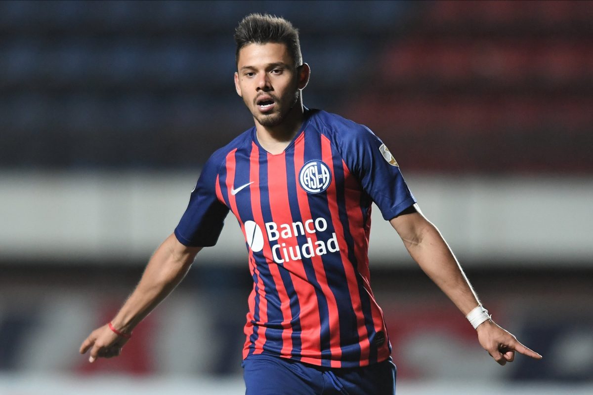 Gol — vs Universidad de Chile (Chile)