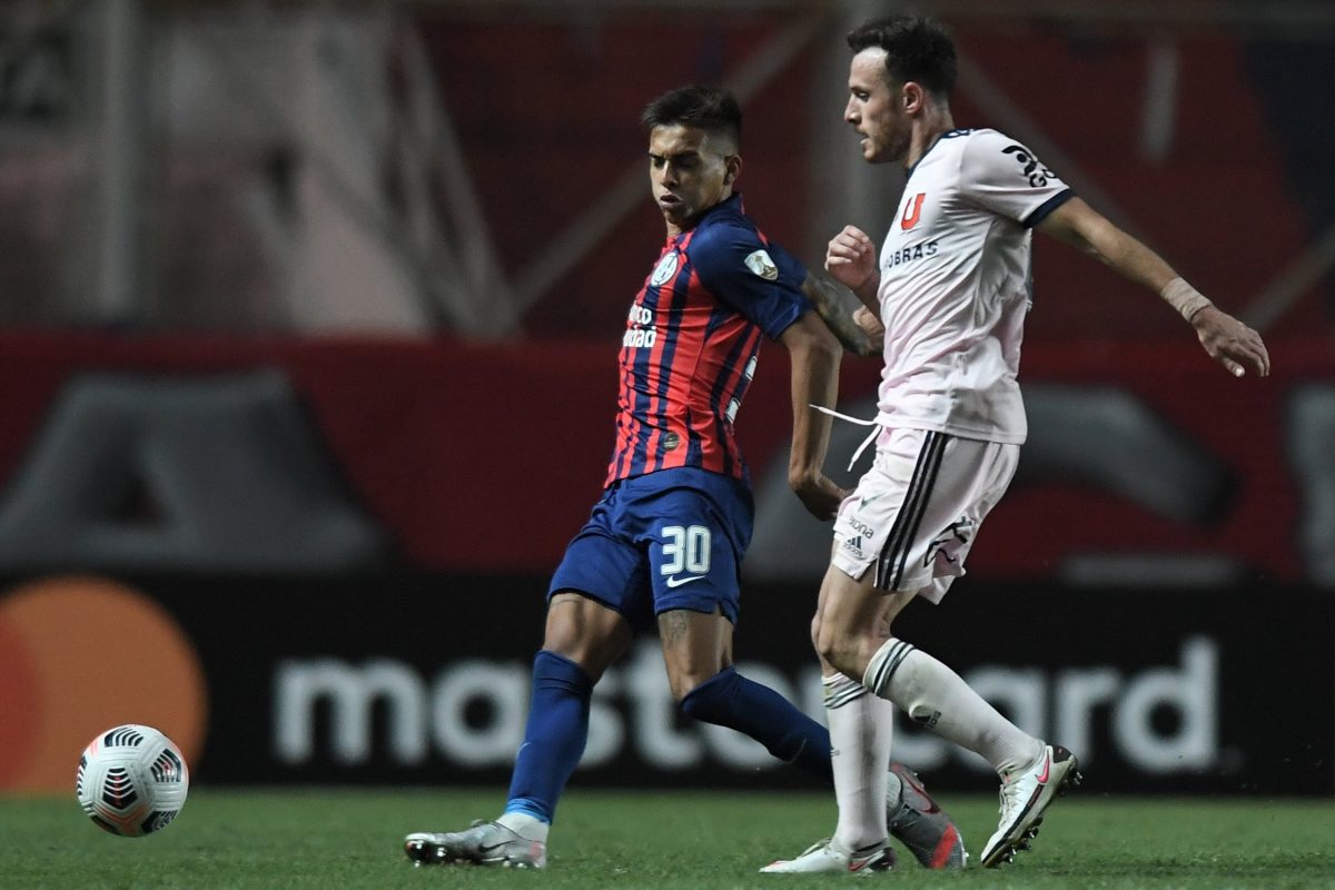 Cambio (Entrada) — vs Universidad de Chile (Chile)