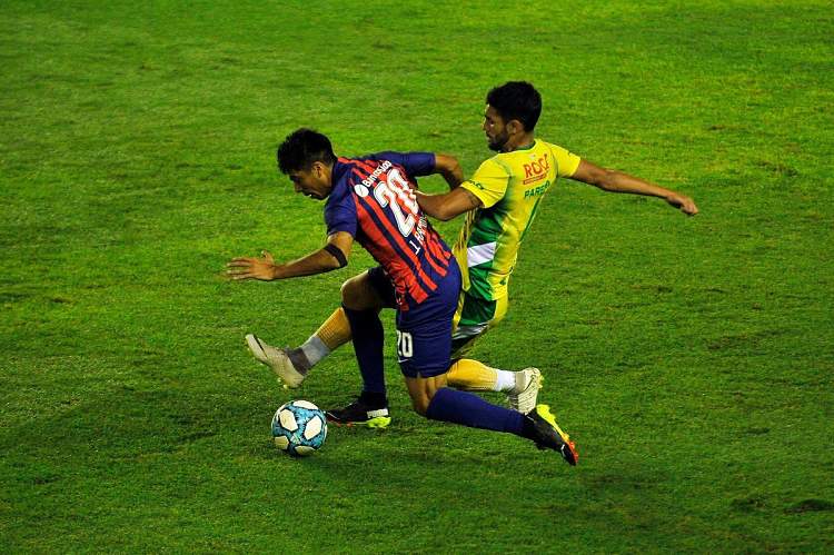 Cambio (Salida) — vs Defensa y Justicia