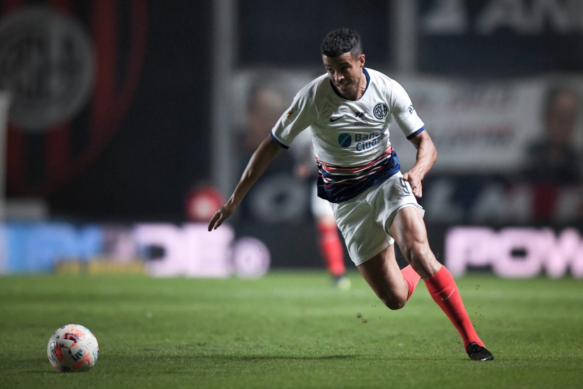 64' · Cambio (Salida) · Di Santo, Franco Matias