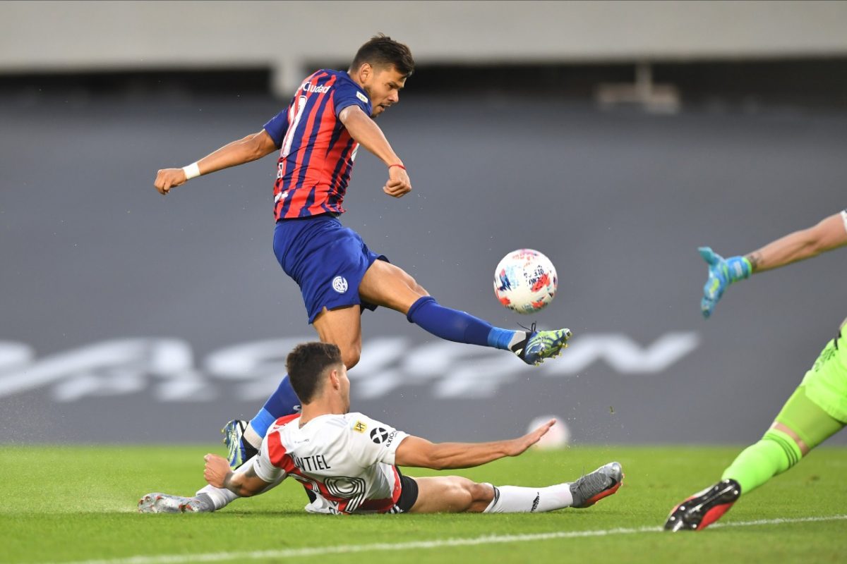 81' · Cambio (Salida) · Romero, Angel Rodrigo
