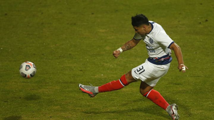 53' · Gol · Sequeira, Luis