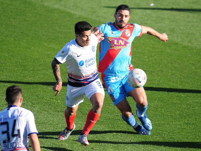 77' · Cambio (Salida) · Diaz, Alexander