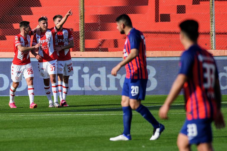 68' · Cambio (Salida) · Ortigoza, Nestor Ezequiel