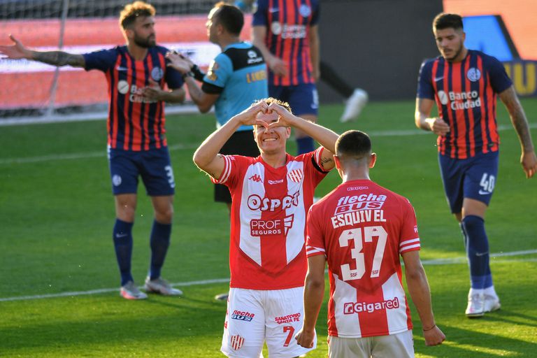 84' · Gol Rival · Insaurralde, Cristian