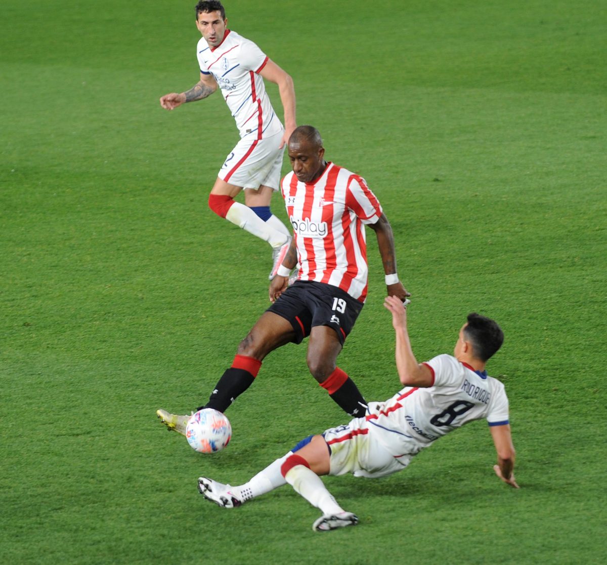 Tarjeta Amarilla — vs Estudiantes