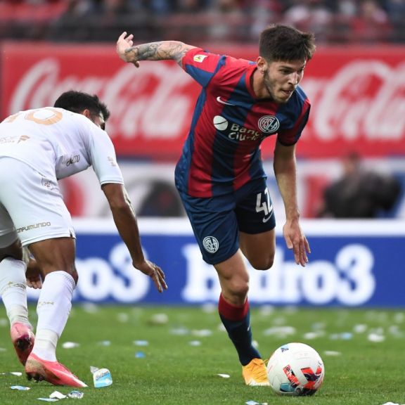 61' · Cambio (Entrada) · Martegani, Agustín Alberto
