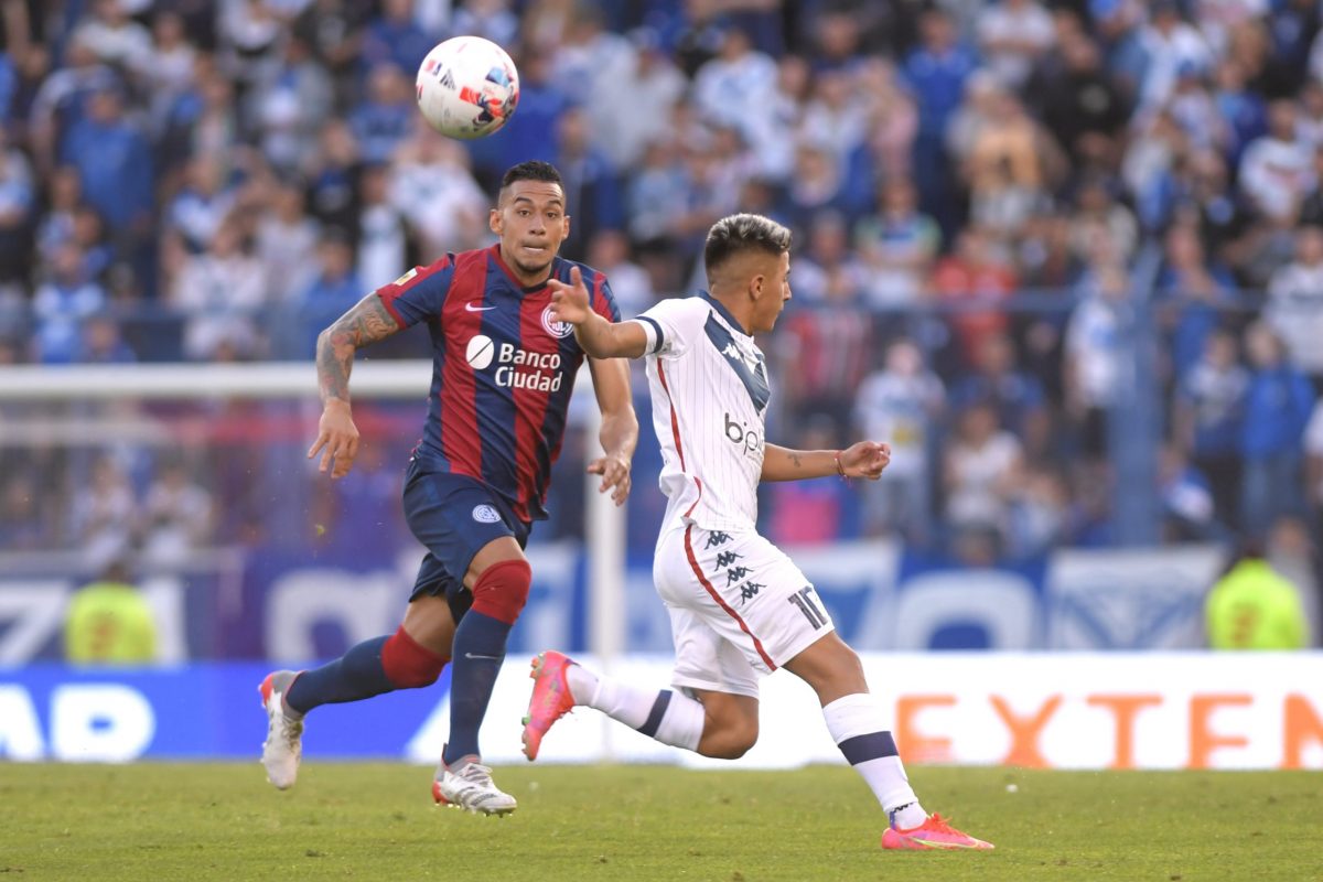 Tarjeta Amarilla — vs Velez