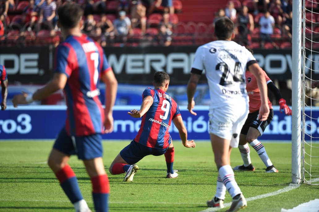 Gol — vs Newell's