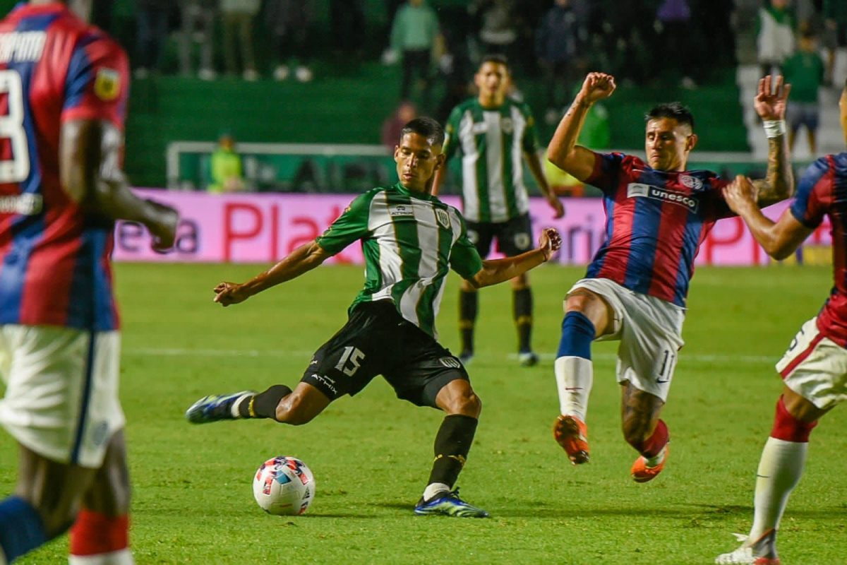 36' · Tarjeta Amarilla · Bareiro, Adam Fernando