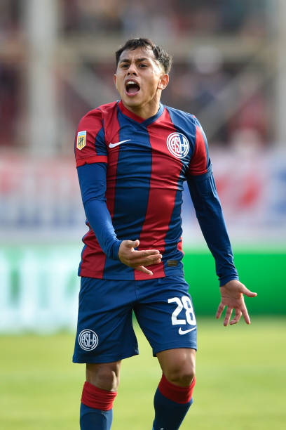 64' · Cambio (Entrada) · Barrios, Cristian Nahuel