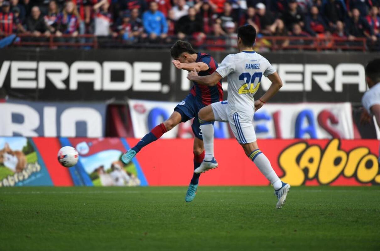 37' · Gol · Giay, Agustín