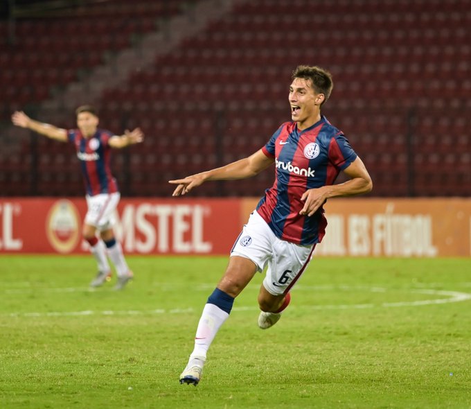 Gol — vs Estudiantes de Mérida (Venezuela)