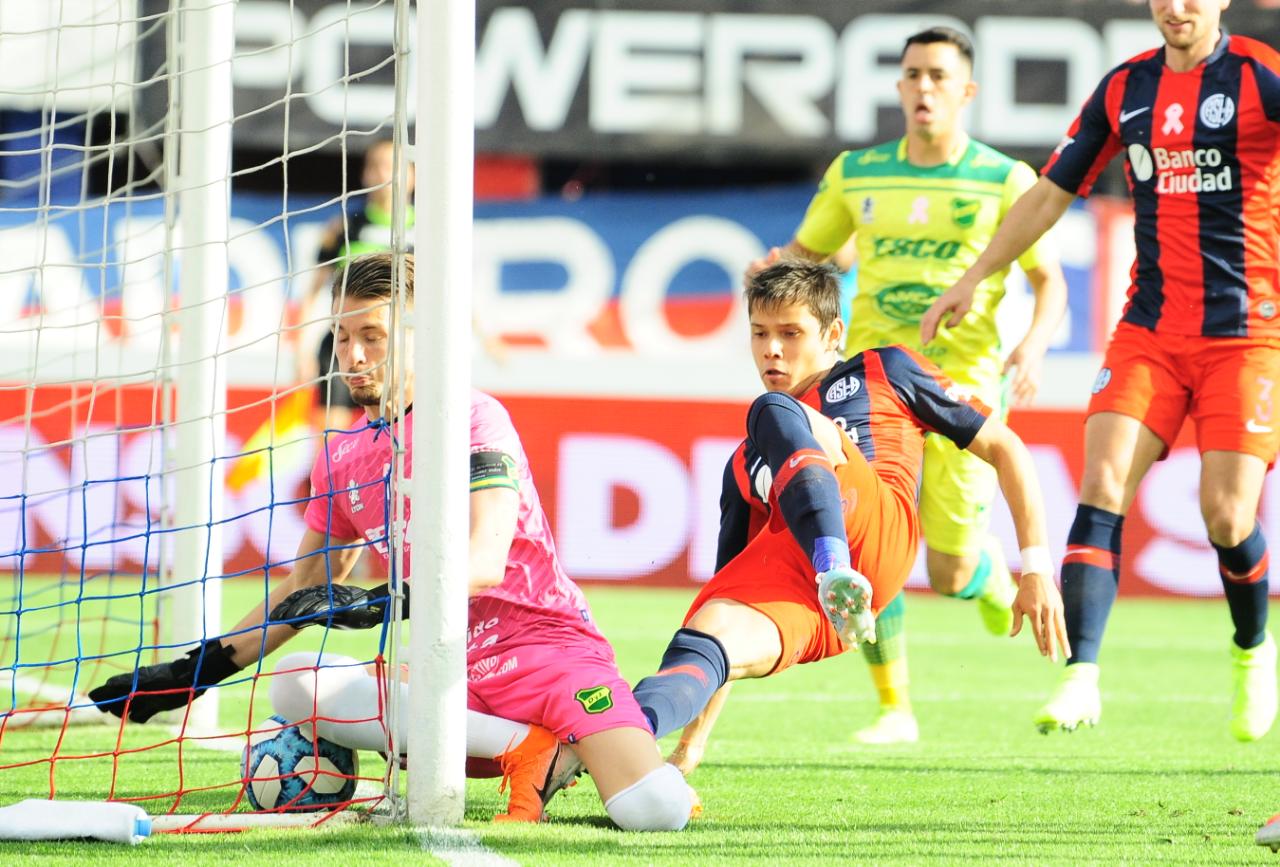 2' · Gol · Romero, Angel Rodrigo