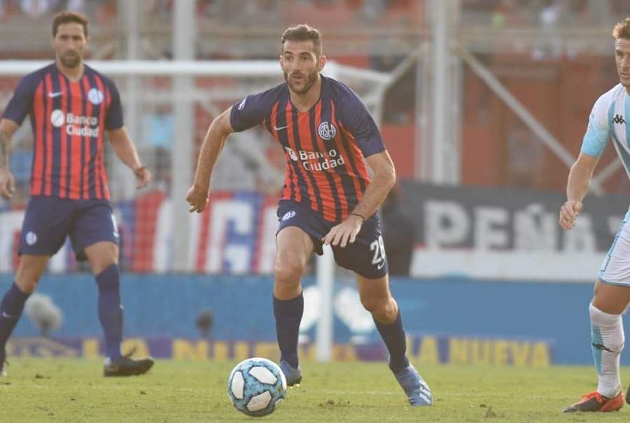 Cambio (Entrada) — vs Racing Club